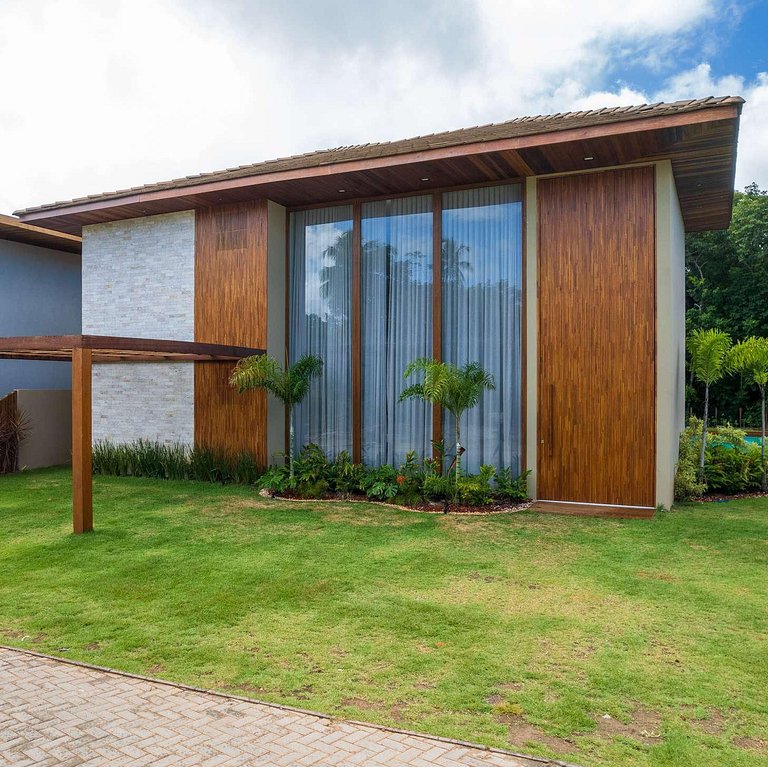 Casa alto padrão 6 suítes Condomínio Praia Bella Praia do Fo