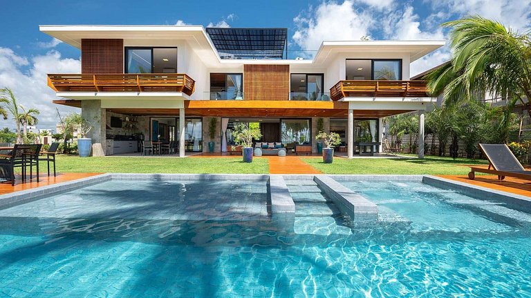 Casa alto padrão 8 suítes Condomínio Iberostate Praia do For