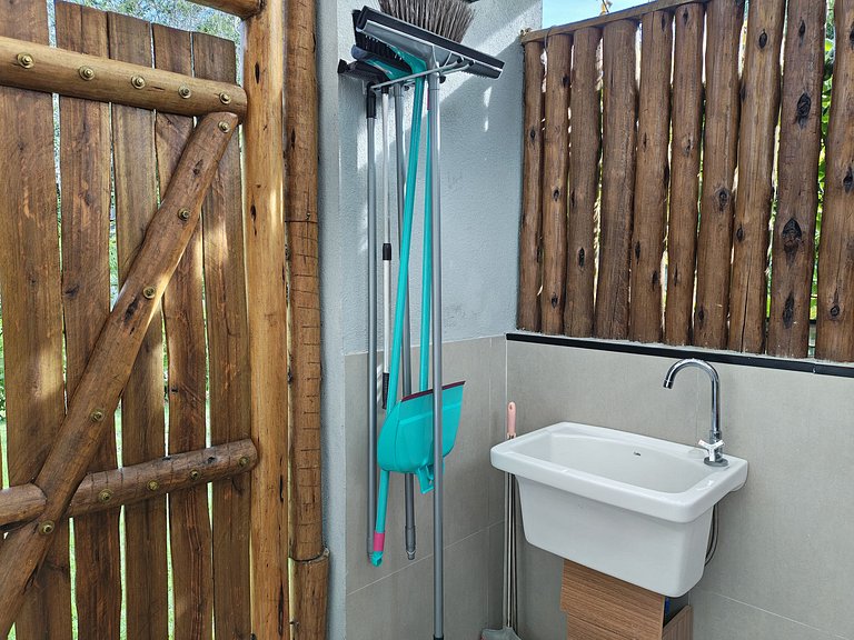 Casa com 3 suítes Condomínio Alto da Enseada