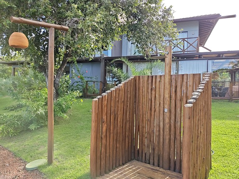 Casa com 3 suítes Condomínio Alto da Enseada