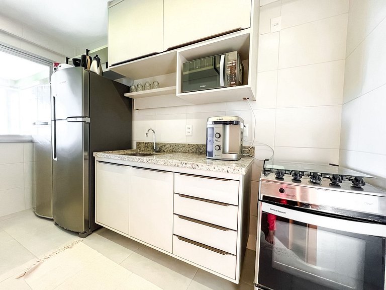Apartamento Vista Mar e Pé na Areia 3 Suites em Condomínio e