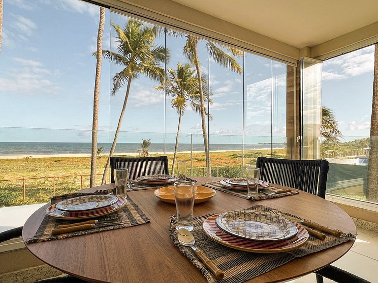 Apartamento Vista Mar e Pé na Areia 3 Suites em Condomínio e
