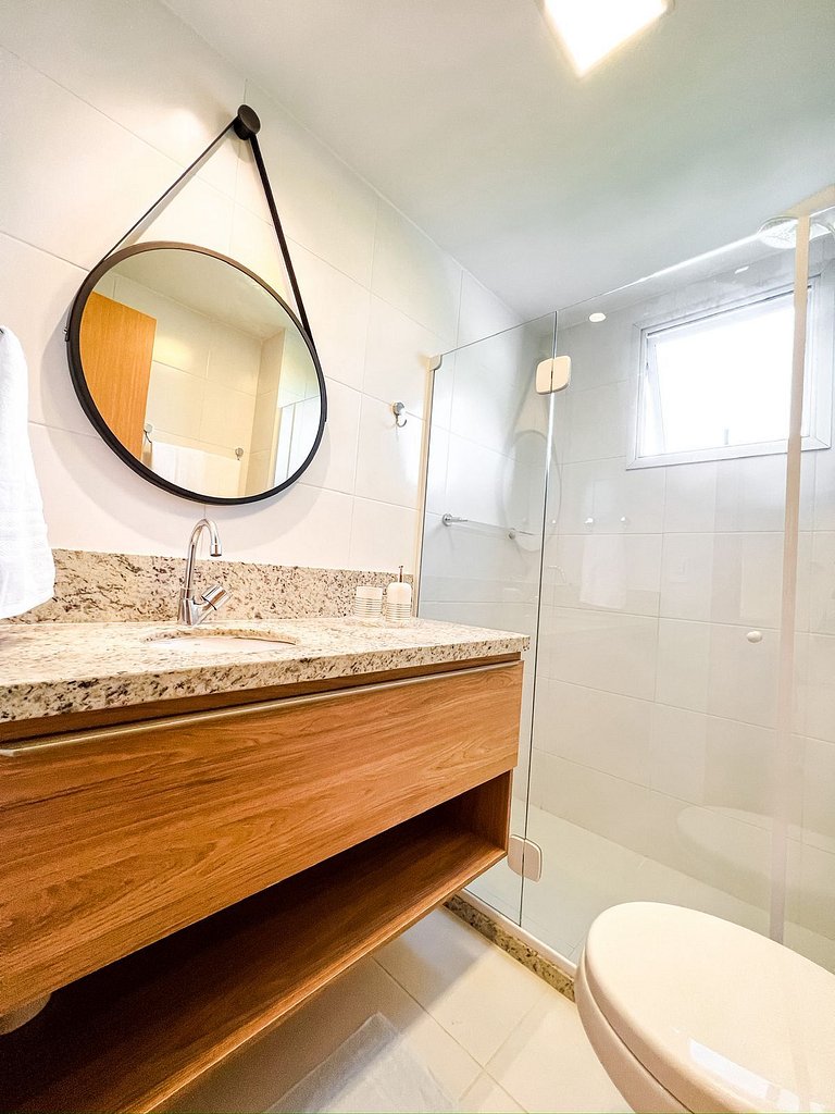 Apartamento Vista Mar e Pé na Areia 3 Suites em Condomínio e