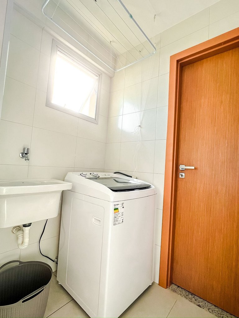 Apartamento Vista Mar e Pé na Areia 3 Suites em Condomínio e