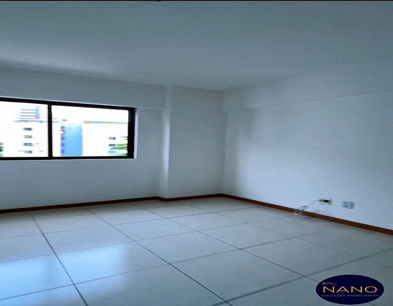 Apartamento Próximo a Praia em Jardim Armação