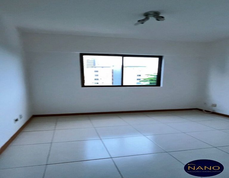 Apartamento Próximo a Praia em Jardim Armação