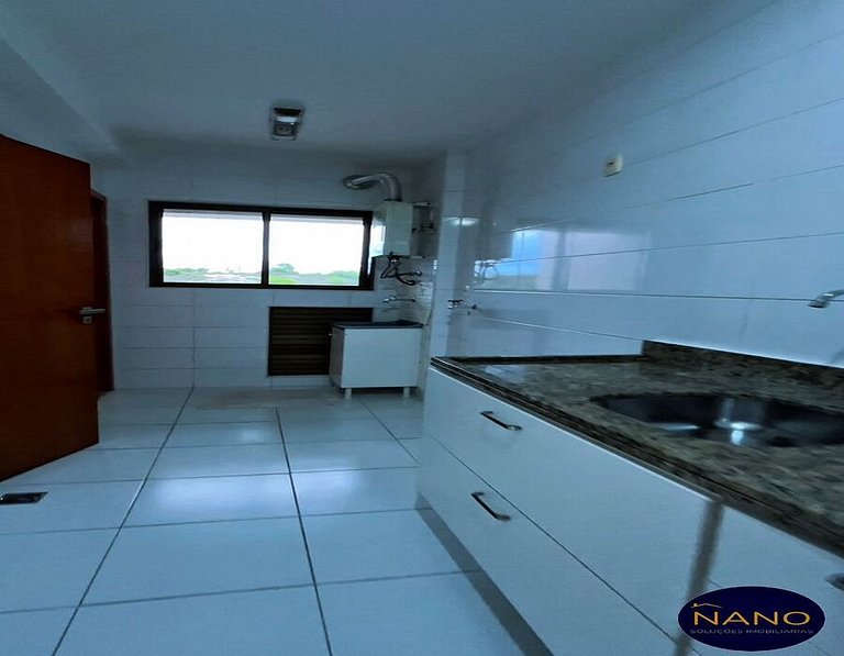 Apartamento Próximo a Praia em Jardim Armação