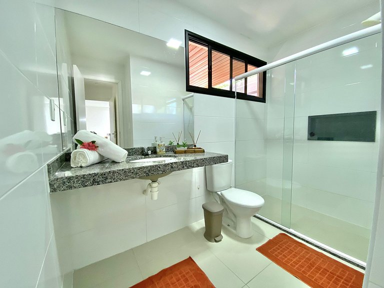 Lindo Flat Garden beira-lago e perto da praia