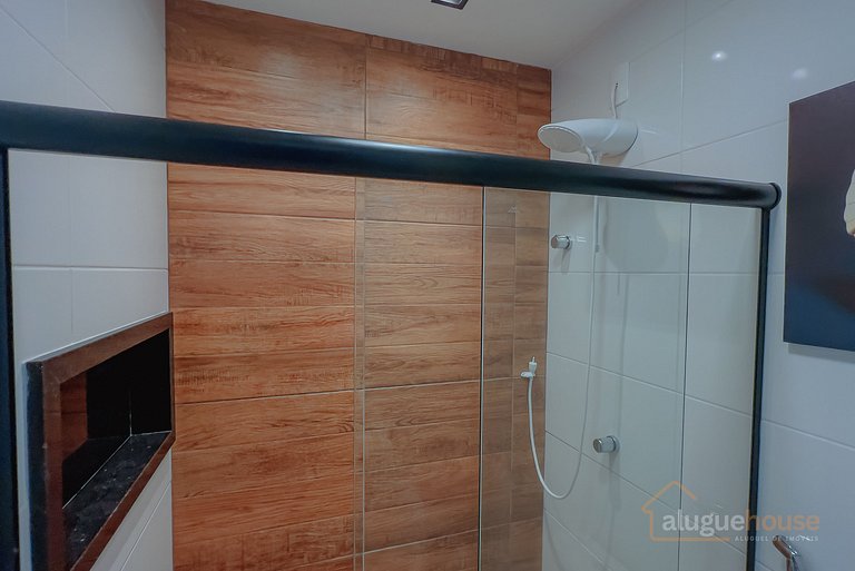 Apt 2Qts Cobertura em Guarajuba Perto do Mar