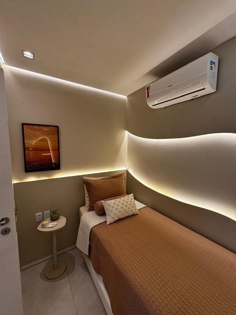 Lindo Apt 2Qts em Guarajuba, finamente decorado