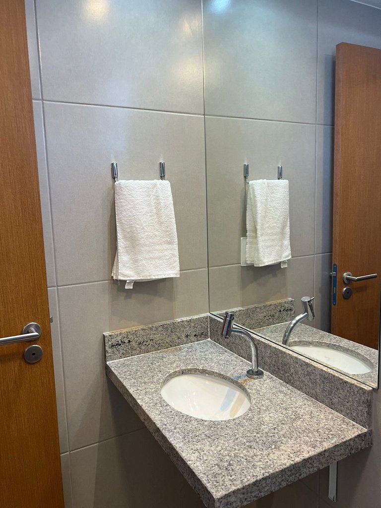 Apartamento Novo 2Qts 2 suites em Guarajuba