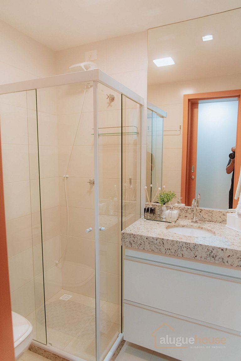 Apartamento Super Novo 2Qts 2 suites em Guarajuba