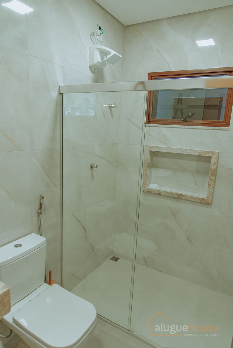 Bela Casa Alta Padrão 6Qts em Guarajuba Prox Praia